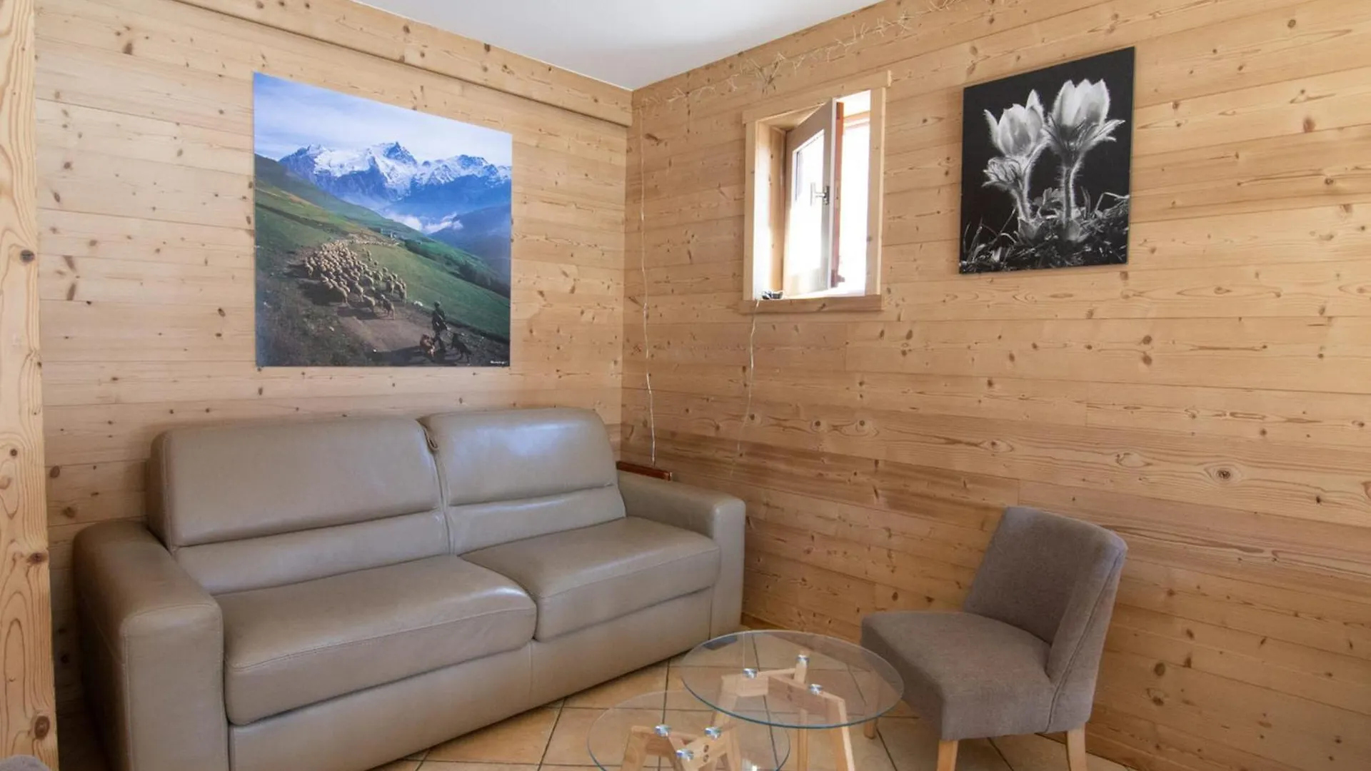 Confortable Appartement 4 Pieces, 8 Personnes, Parking, Terrasse Exposee Sud - Fr-1-263-452