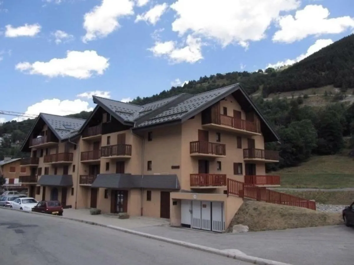 Confortable Appartement 4 Pieces, 8 Personnes, Parking, Terrasse Exposee Sud - Fr-1-263-452
