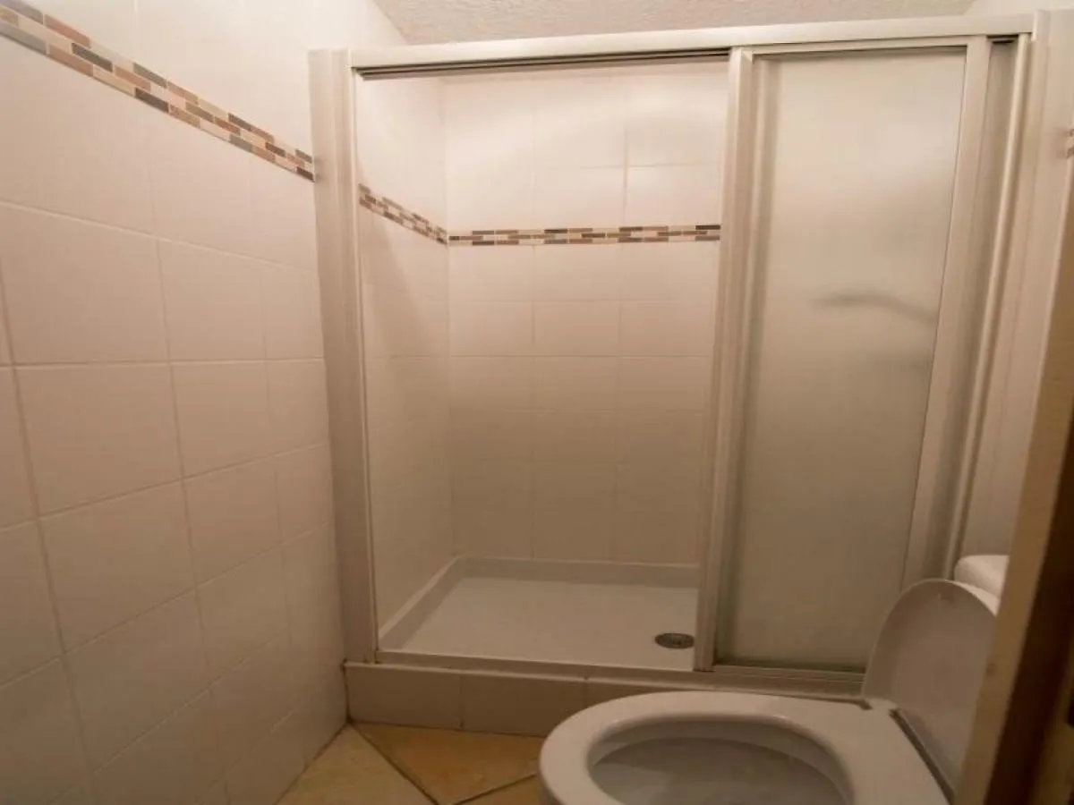 Confortable Appartement 4 Pieces, 8 Personnes, Parking, Terrasse Exposee Sud - Fr-1-263-452